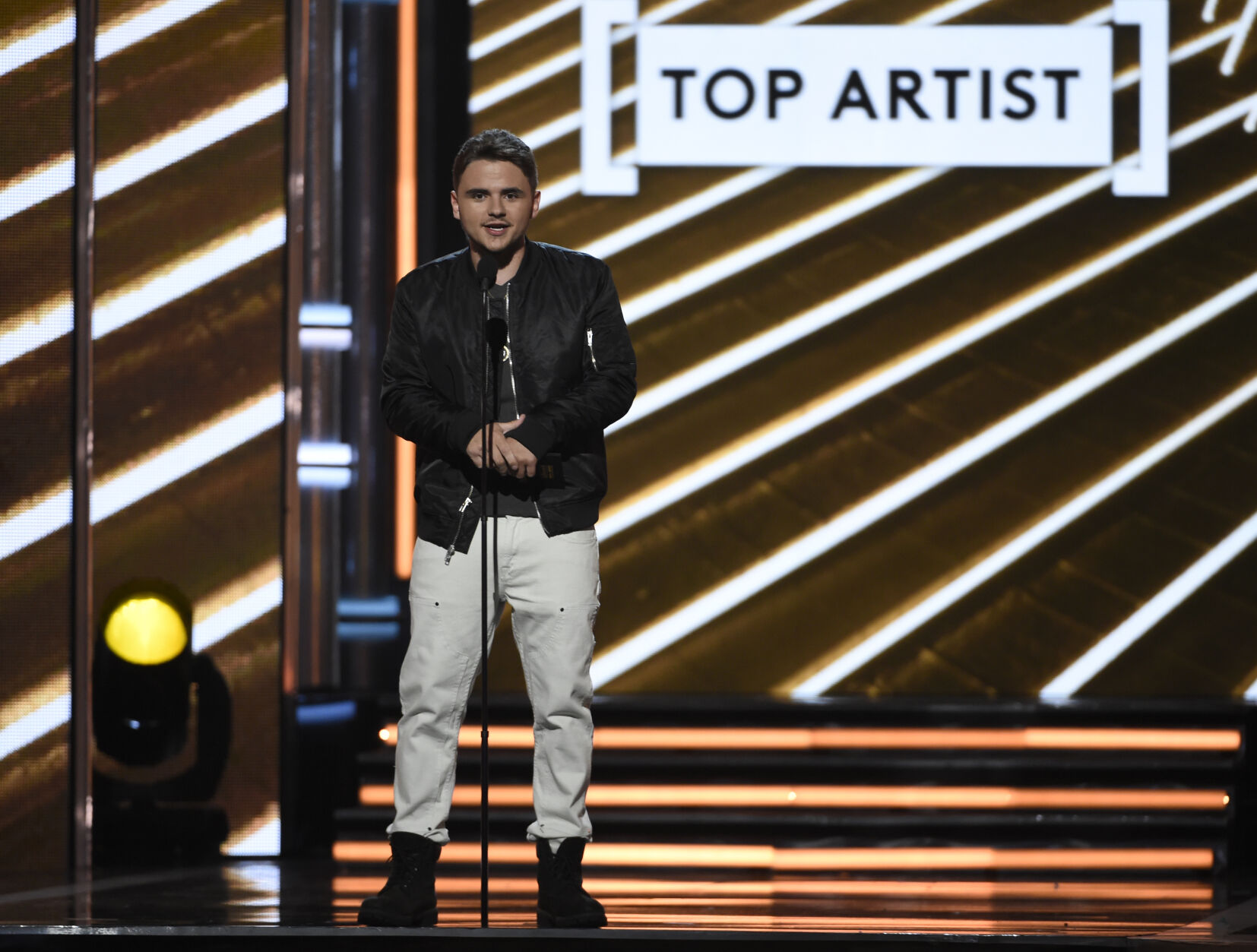 2017 Billboard Music Awards - Show